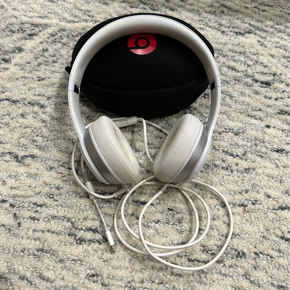 Beats By Dre Solo Headphones White